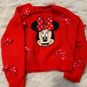 Disney size 5-6 girls Red Minnie Mouse Sweatshirt with Polka Dot Bows.  Like new